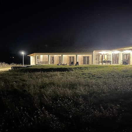 Villa Rians Rians  Exterior photo
